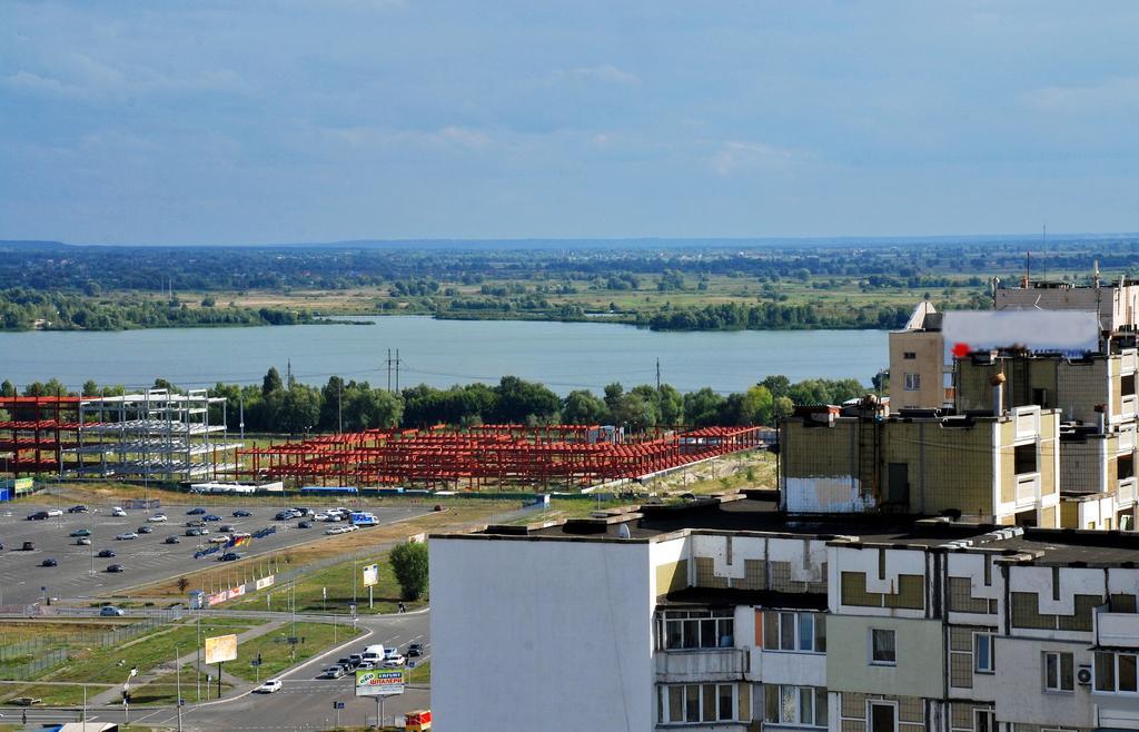 Kiev Pozniaky Apartment Rum bild